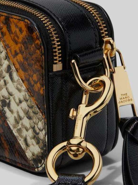 Marc Jacobs - THE SNAPSHOT SNAKE EMBOSSED