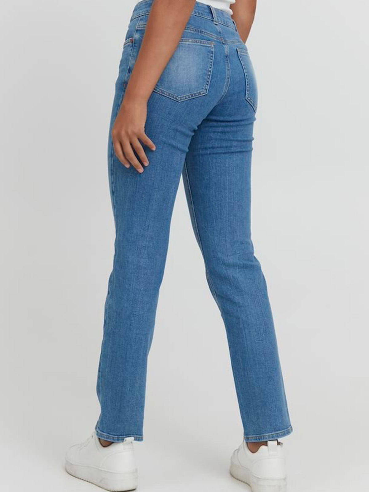 Port forfader offentliggøre PULZ | EMMA STRAIGHT JEANS | Shop her >>