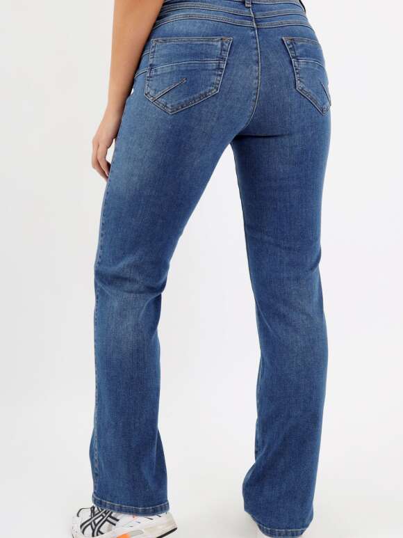 2-Biz - Towson Jeans