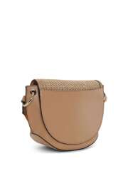Ganni - banner saddle raffia taske