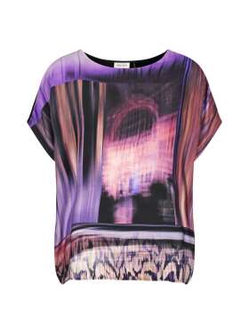 T-shirt med abstrakt print 