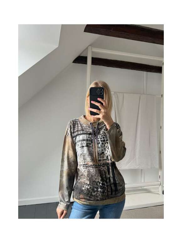 Textil Karntner - Bluse med grafisk print