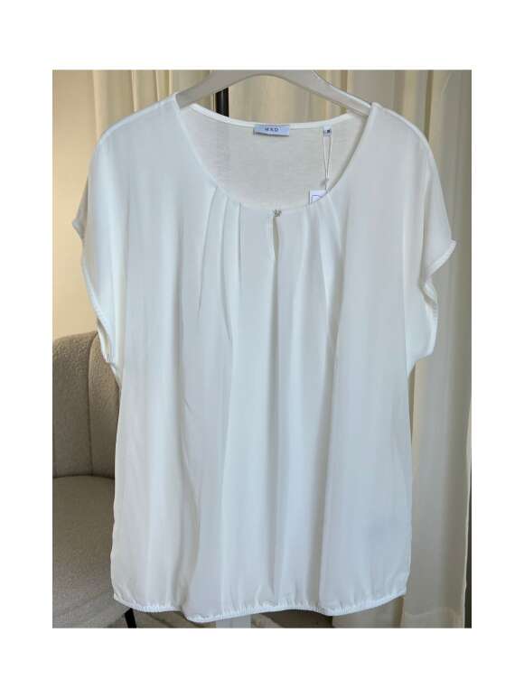 Textil Karntner - Elegant T-shirt