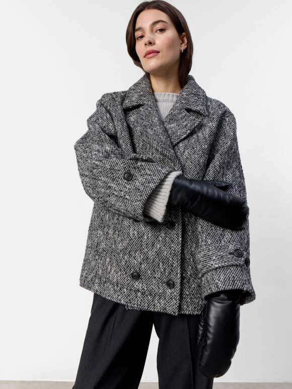 Leveté Room - HESTER Lammeskinds Luffer