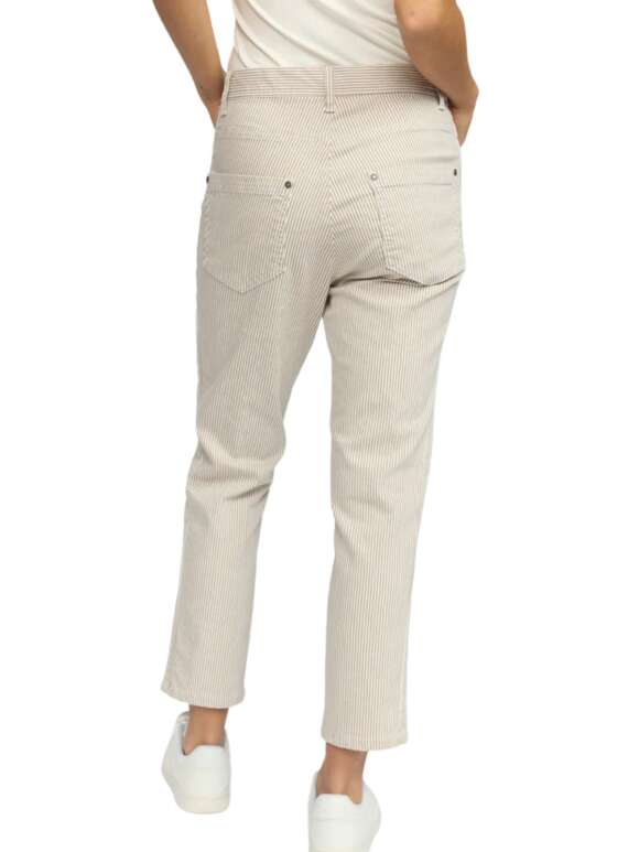 2-Biz - BECKY PANT
