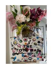 Marc Jacobs - THE MEDIUM TOTE Marc Jacobs - THE MEDIUM TOTE
