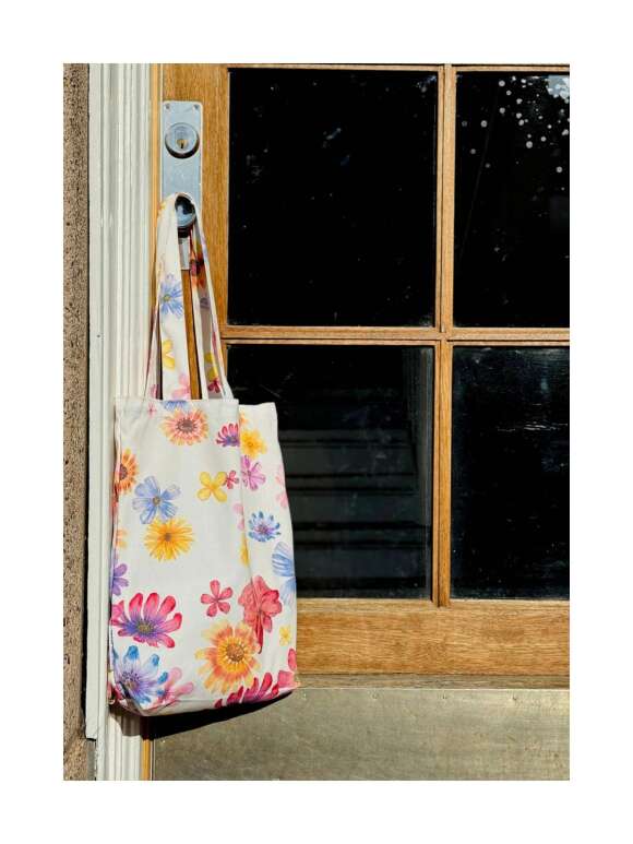 All By Voss - WILD FLOWERS TOTE BAG