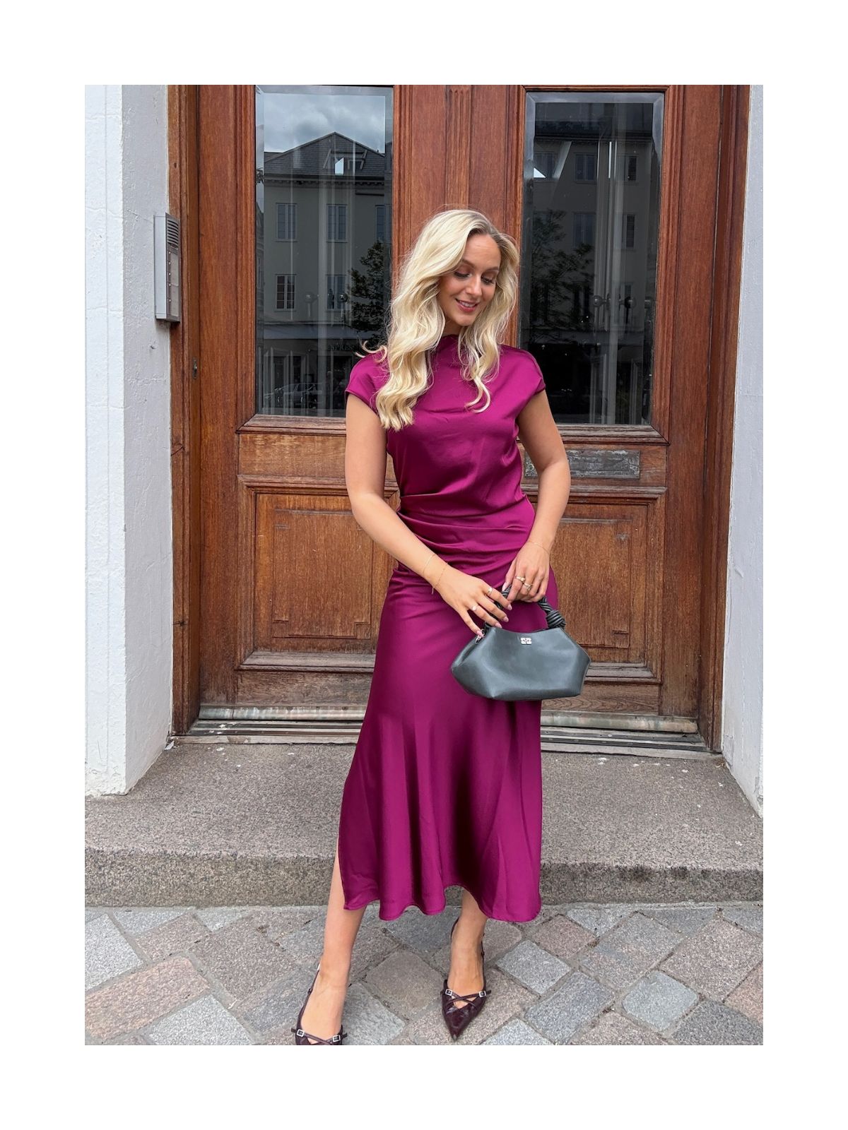 MIDI DRESS