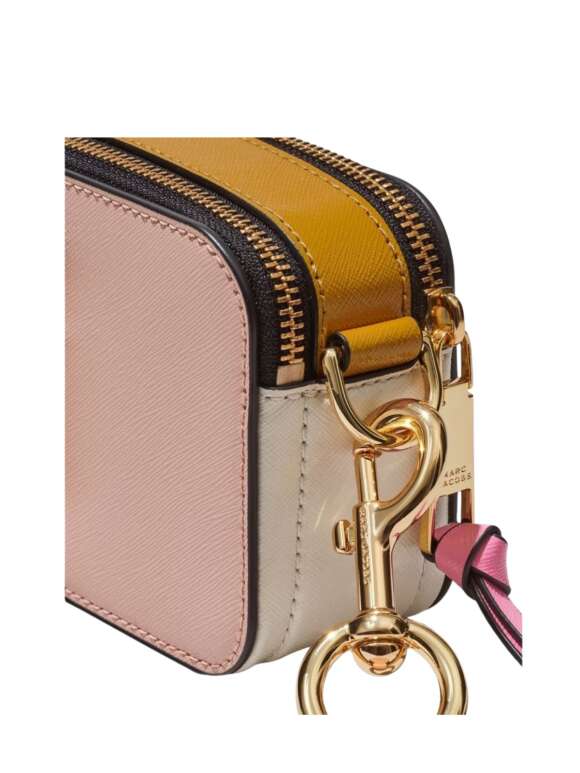 Marc Jacobs - THE SNAPSHOT