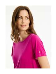 In Front - NINA T-SHIRT