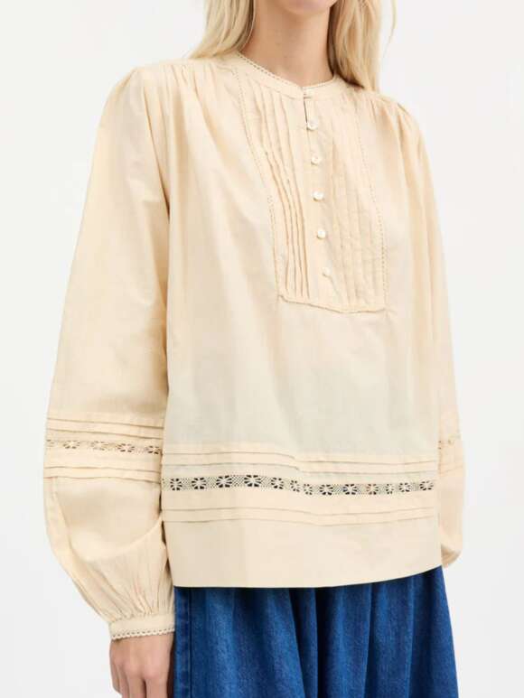 Skall - LEAF Romantisk Bluse