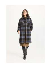 In Front - CARRIE JAKKE In Front - CARRIE JAKKE