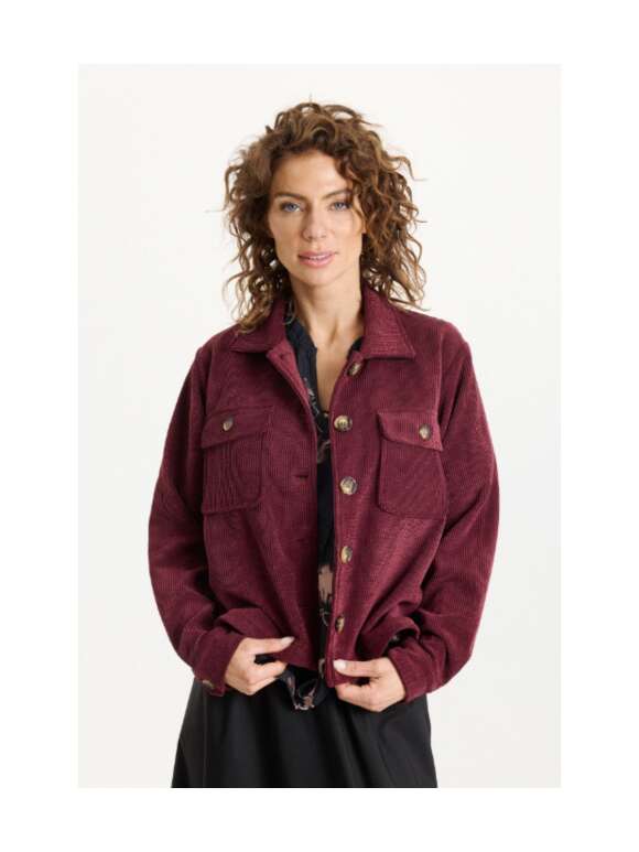 In Front - IVY JAKKE