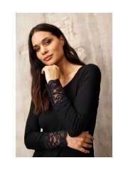 In Front - VIVIAN BLUSE In Front - VIVIAN BLUSE