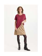 In Front - NINA T-SHIRT