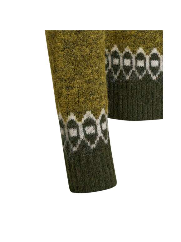 FREEQUENT - NOVALA STRIK