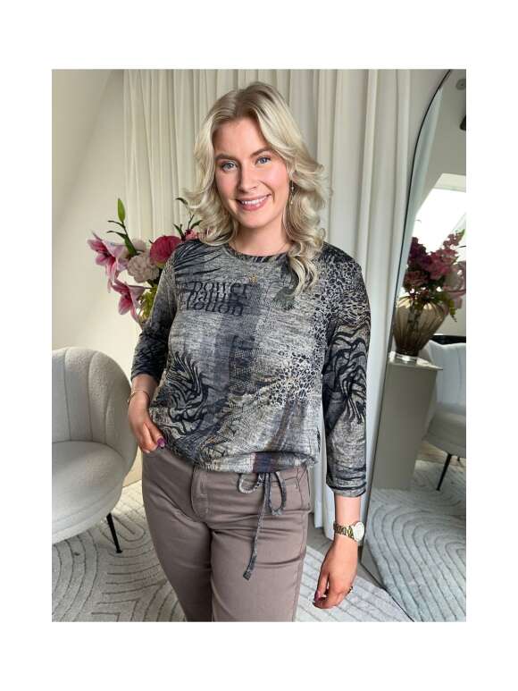 Textil Karntner - BLUSE MED BINDEBÅND