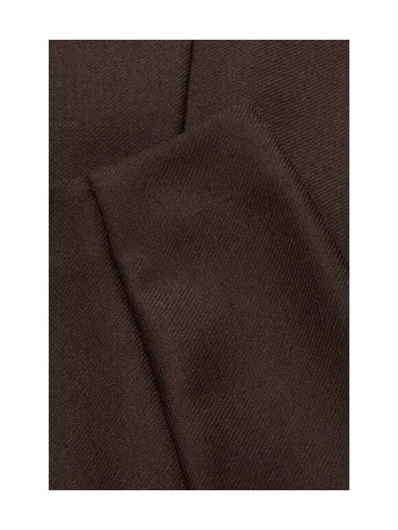 Skall - EVA NEDERDEL