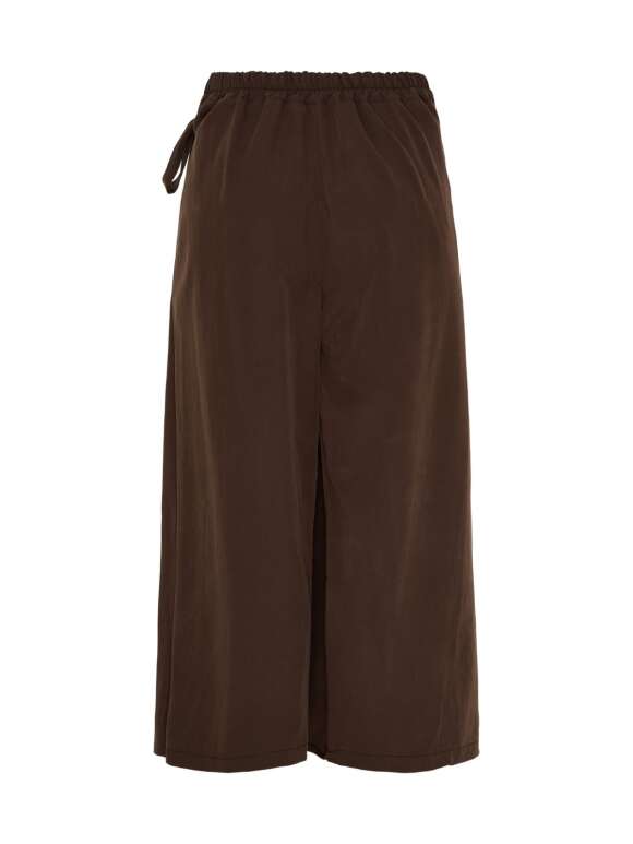 Marta Du Chateau - SAPPHIRE BUKS