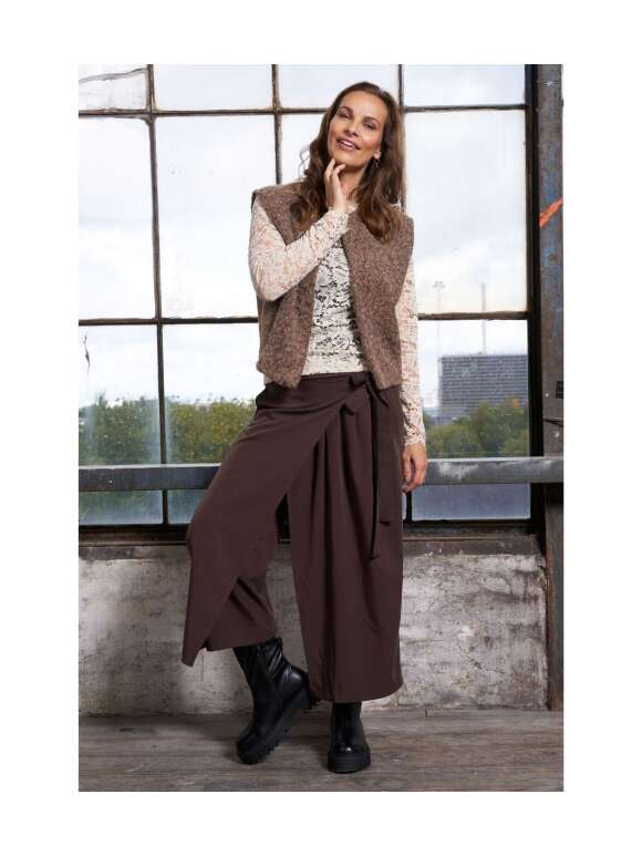 Marta Du Chateau - SAPPHIRE BUKS