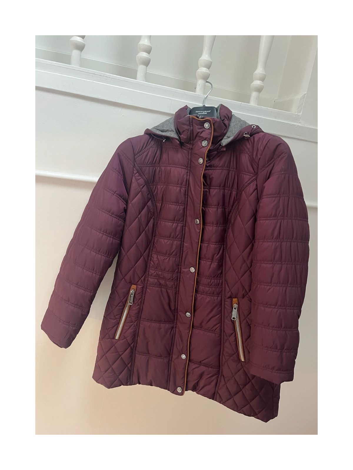 CARLY JAKKE Windfield Shop Nu Gundtoft CARLY JAKKE Windfield Shop Nu Gundtoft