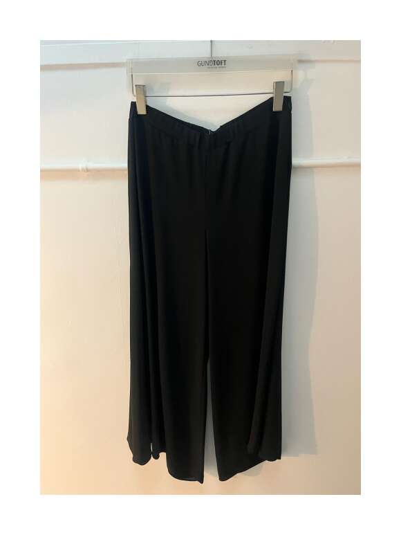 MOLLY JO - Sofistikeret Selskabs Buks