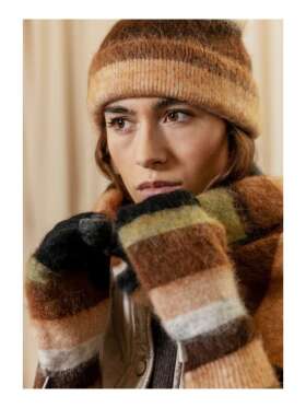 Project AJ117 - MITTENS HANDKER