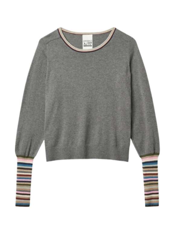 Project AJ117 - SIGGA BLUSE