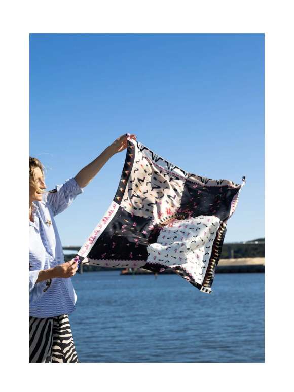 All By Voss - SILKETØRKLÆDE LIPSTICK