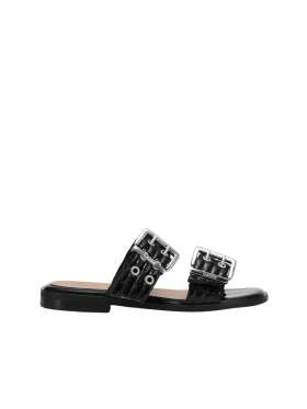Ganni - Feminine sandaler med spænde og to stropper i sort