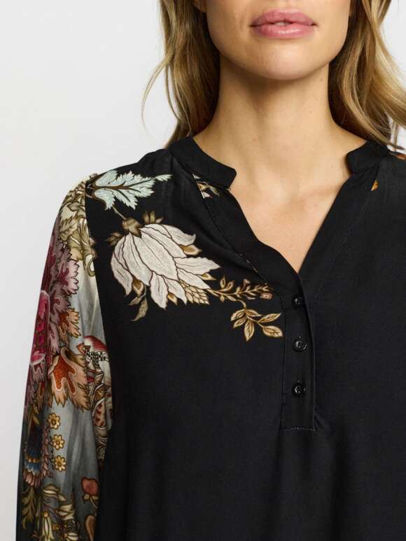 2-Biz - VALMAS Flower Kjole