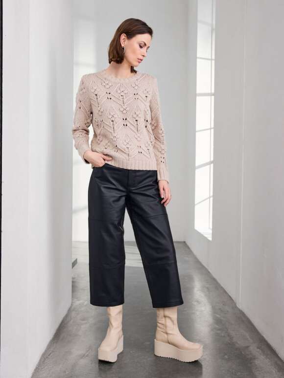 Micha - Elegant Strik