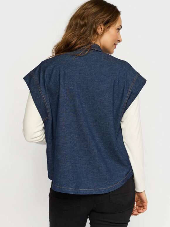 2-Biz - EDEN Smart Vest