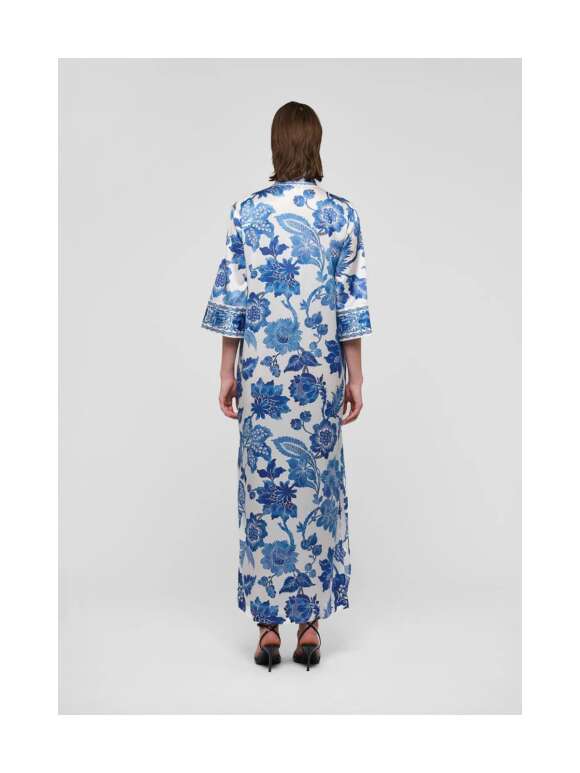 Dea Kudibal - HELGADEA Lang Kimono Kjole