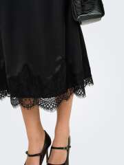 Only - SATIN NEDERDEL MED BLONDEKANT