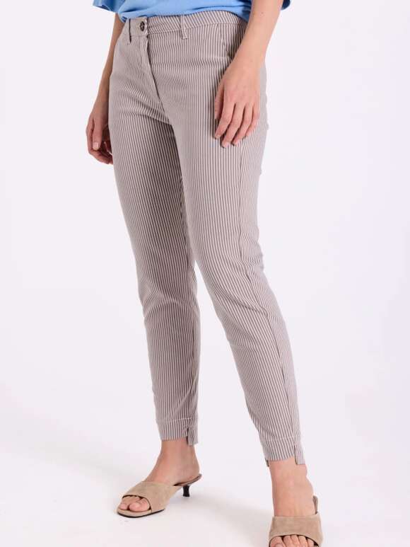 FREEQUENT - REX Stribet Ankellang Buks