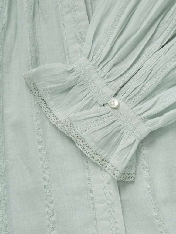 Skall - CLEA Raffineret Bluse