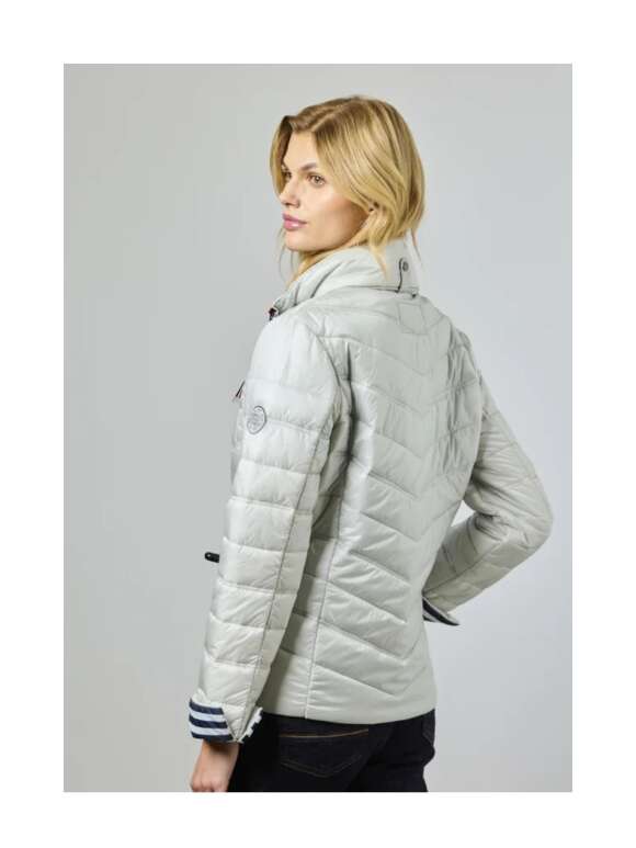 Junge - ELIZABETH JAKKE