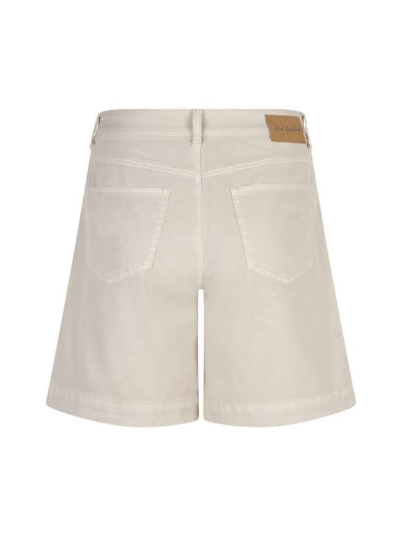 Red Button - KATE SHORTS