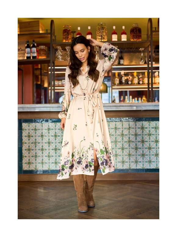 Black Colour - BEATRIX KJOLE