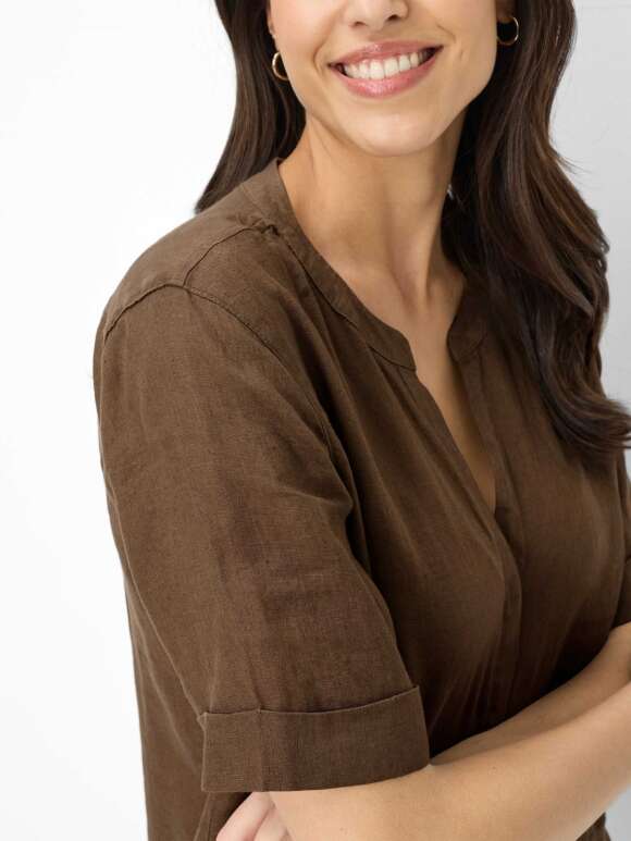 Brax - VERI Klassisk Hørbluse