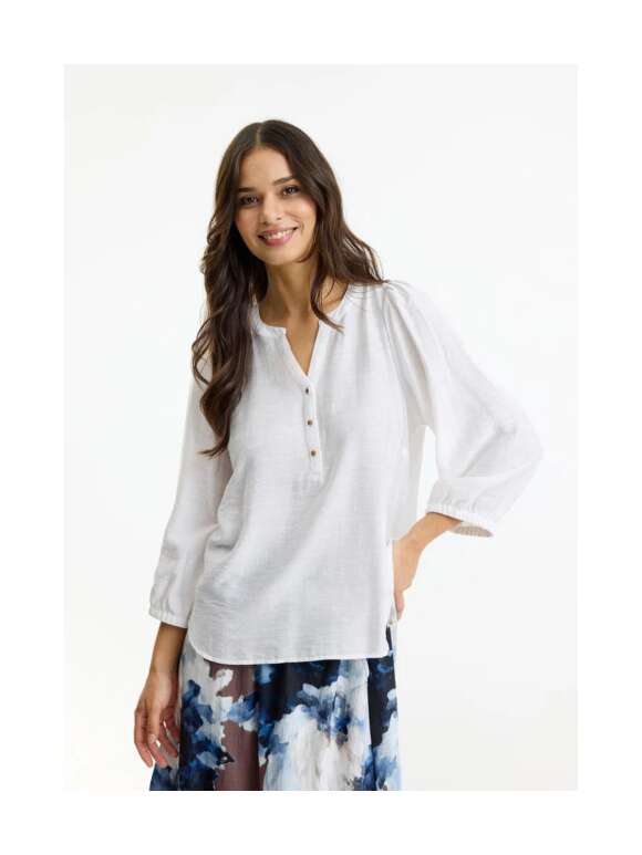 In Front - CLAIRE BLUSE