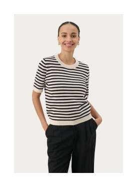 Part Two - GERTIANA Stribet Striktop