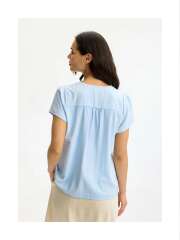 In Front - FILLIPPA Elegnat Bluse