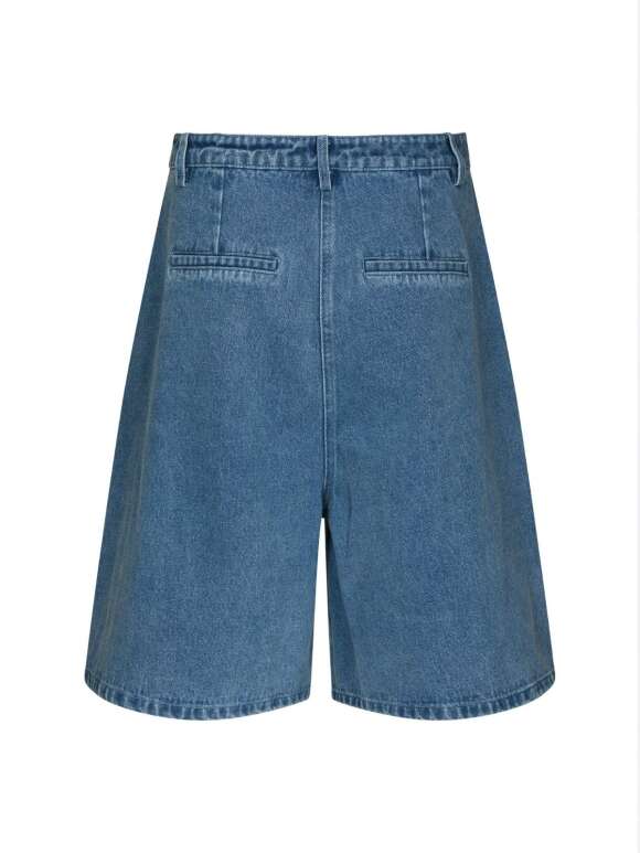 Neo Noir - ROSEL Bermuda Shorts
