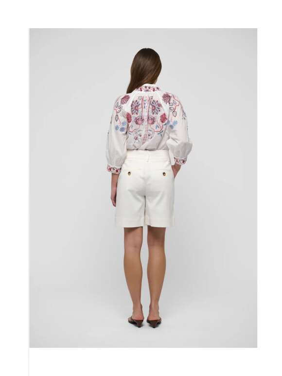 Dea Kudibal - EMIDEA Raffineret Bluse