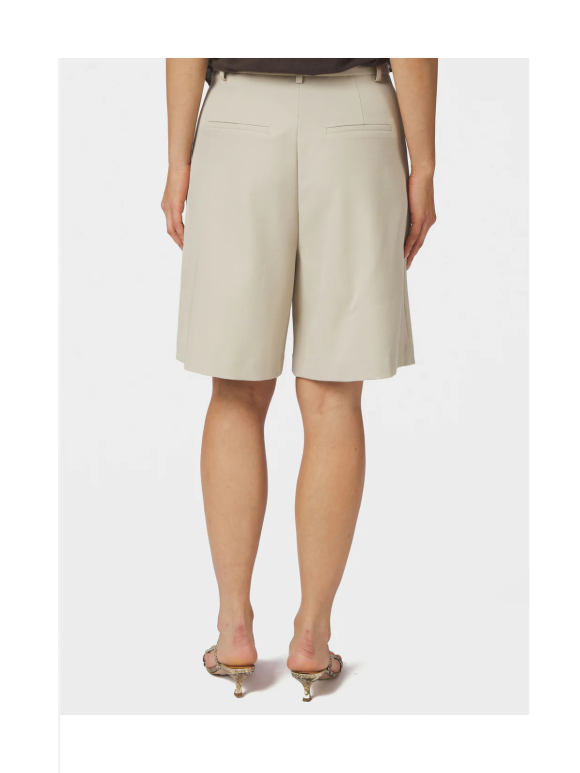 Neo Noir - NIKA SHORTS