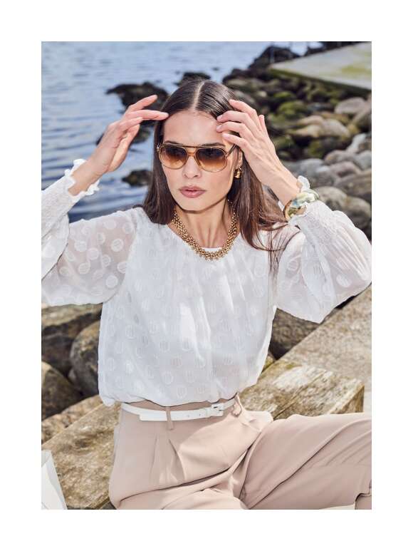 MOLLY JO - Detaljeret bluse