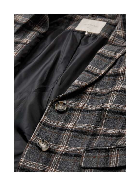 FREEQUENT - ZANGO JACKET