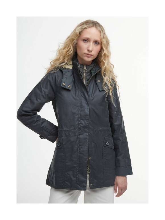 BARBOUR - Cannich Waxed Jacket